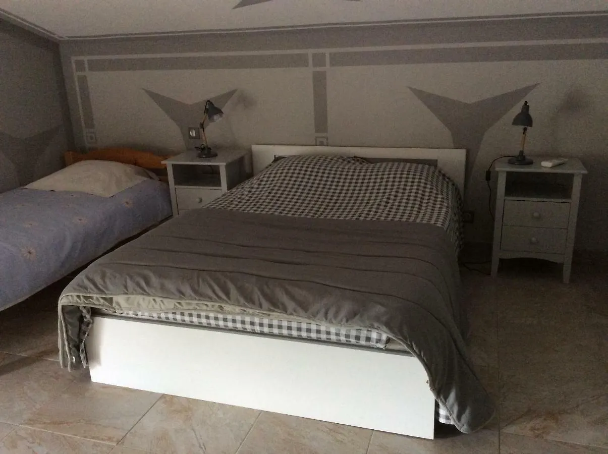 Appartement les Ecureuils La Roque-d'Antheron France
