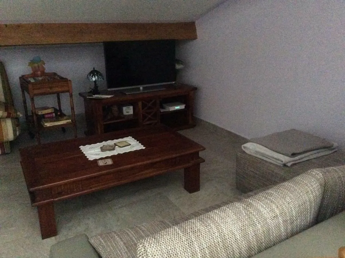 Appartement Les Ecureuils La Roque-d'Antheron Lejlighed